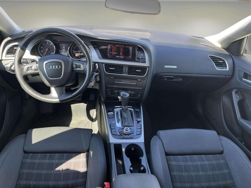 Audi A5 2,0 TFSi 211 S-line Sportback Multitr. 5d