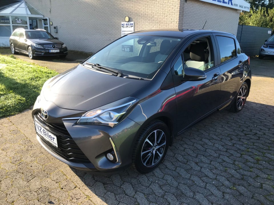 Toyota Yaris 1,0 VVT-i T2 Premium 5d