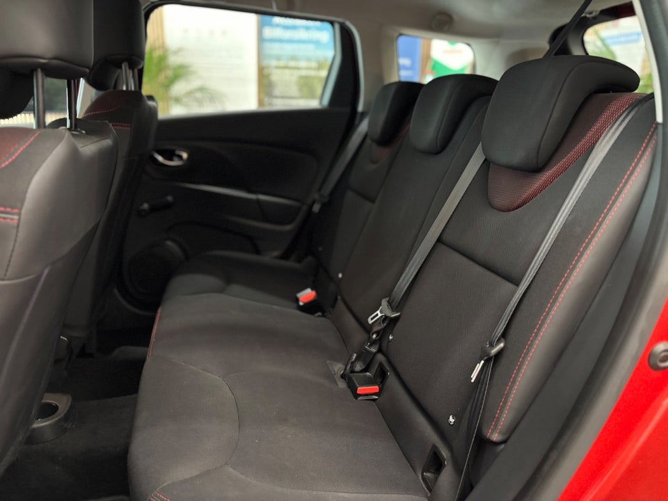Renault Clio IV 0,9 TCe 90 Formula Edition Sport Tourer 5d