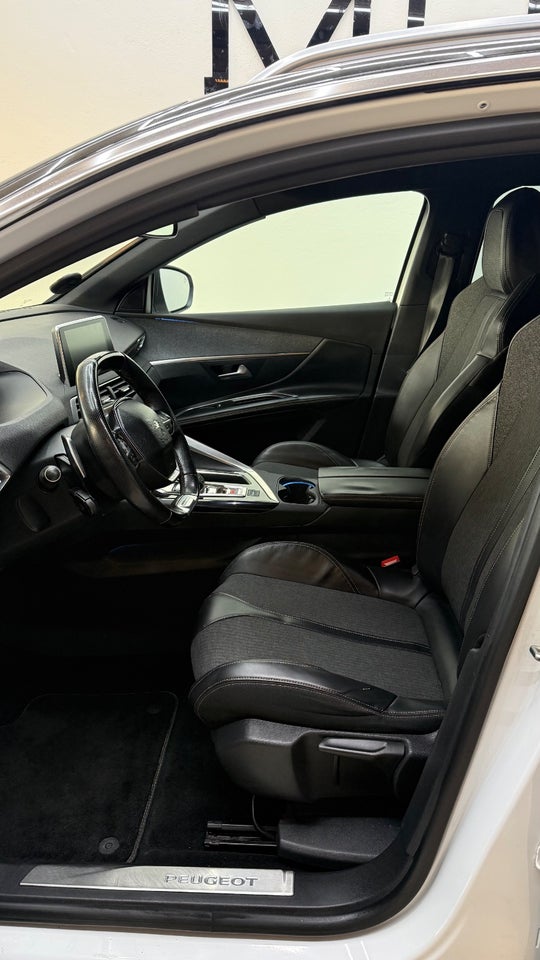 Peugeot 5008 1,6 BlueHDi 120 GT Line EAT6 7prs 5d