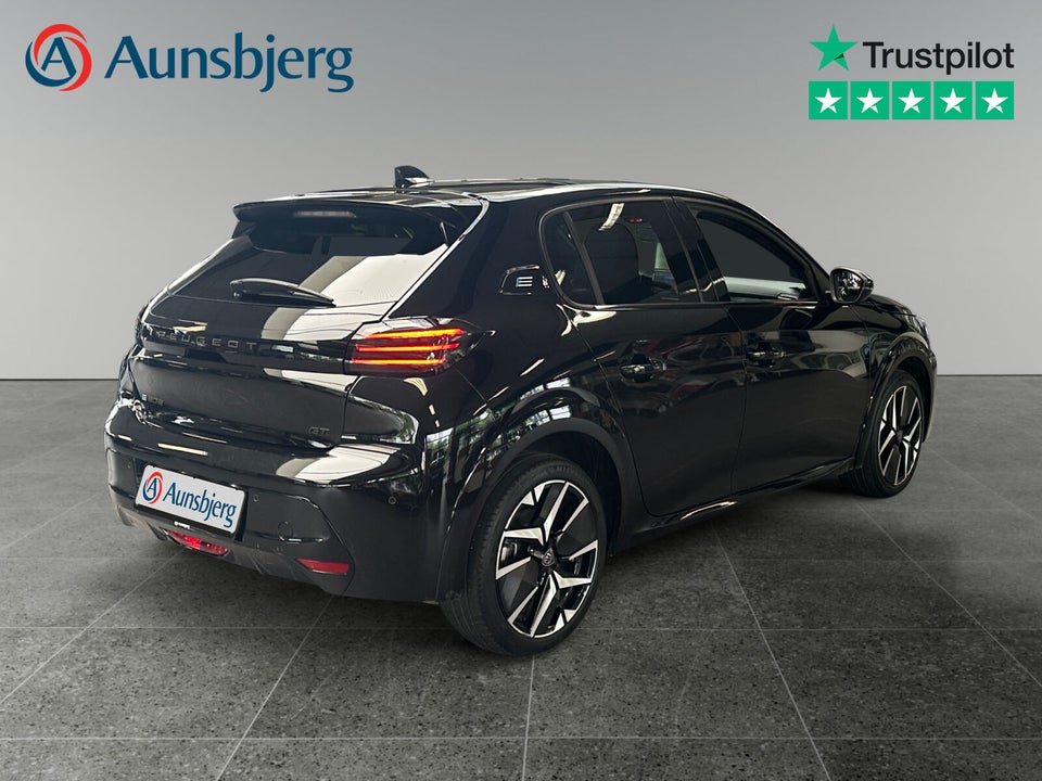 Peugeot e-208 54 GT 5d