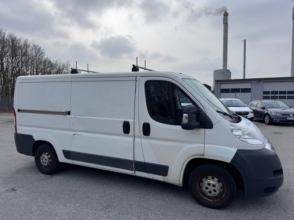 Citroën Jumper 30 2,2 HDi 130 Kassevogn L2H1 5d