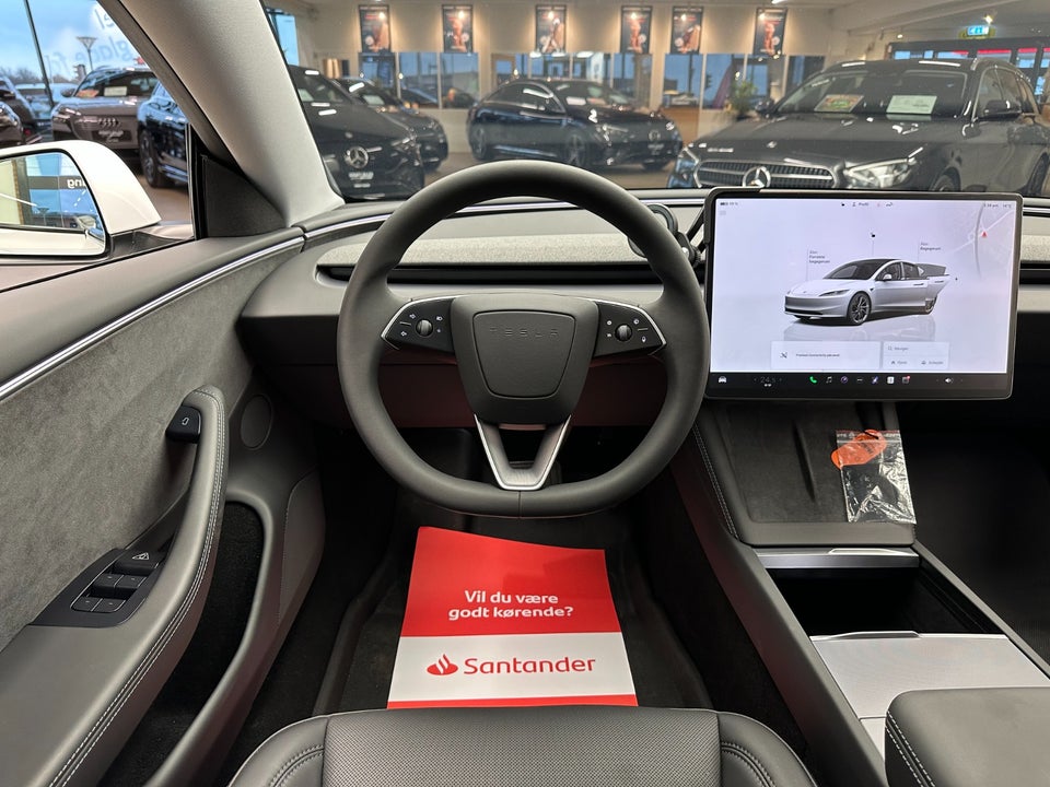 Tesla Model 3 Long Range AWD 4d