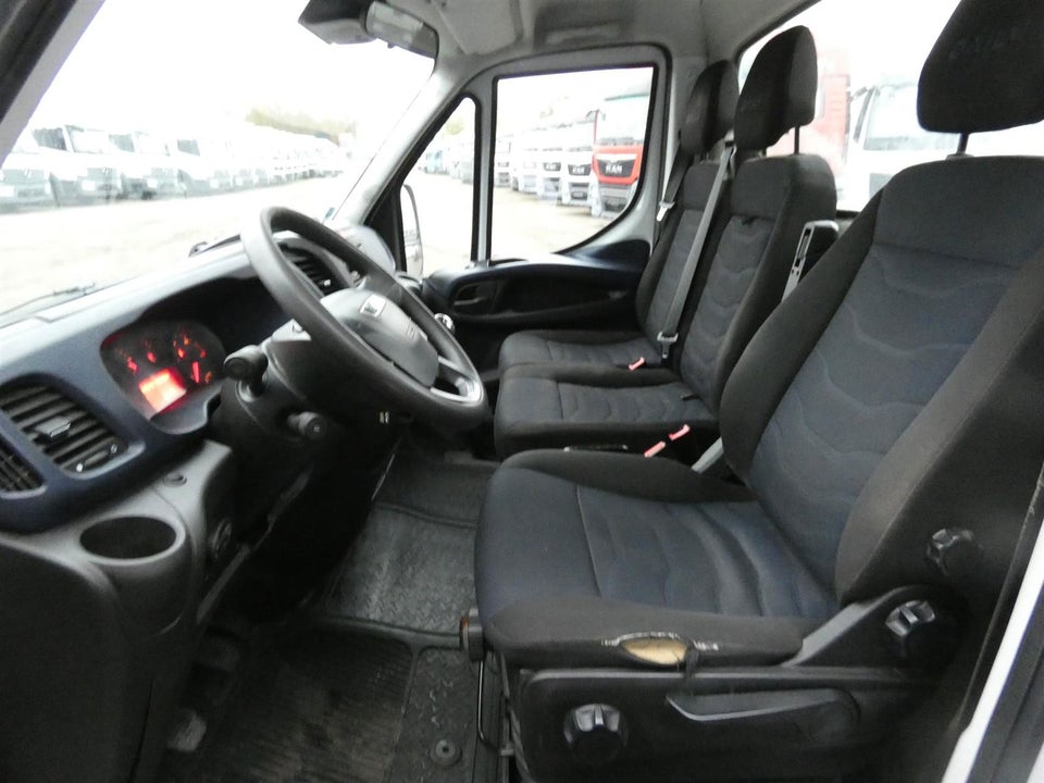 Iveco Daily 2,3 35C14 4100mm Lad 2d