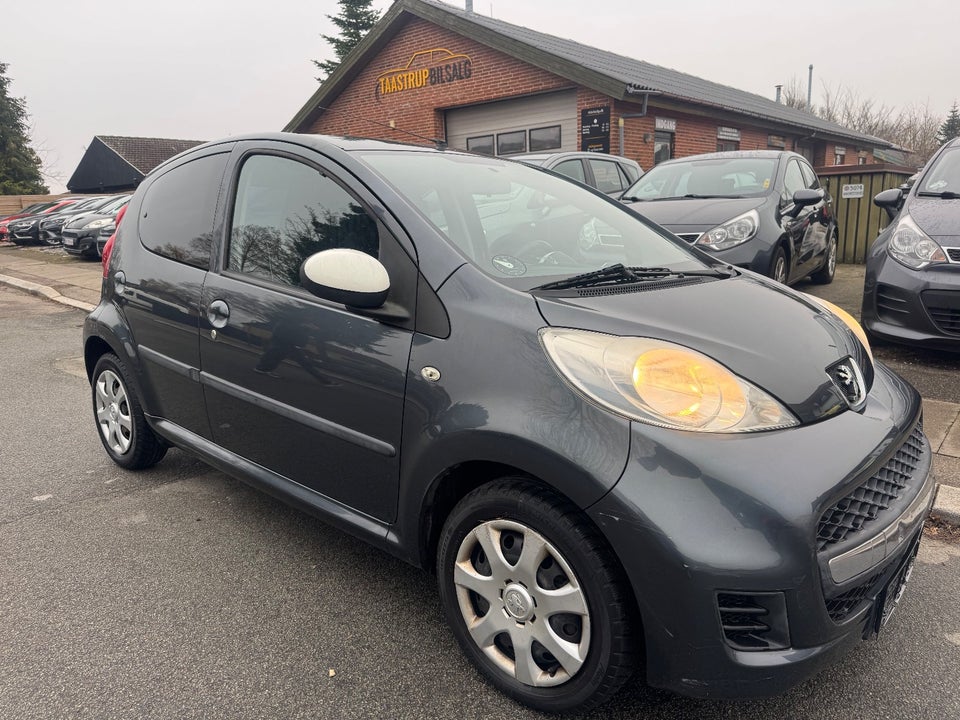Peugeot 107 1,0 Active 5d
