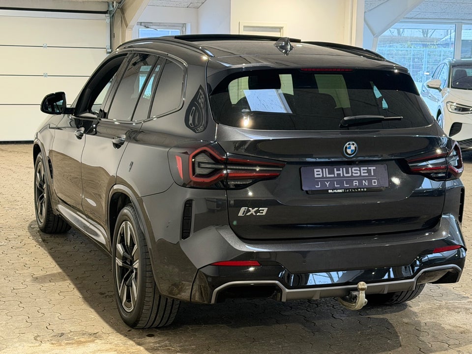 BMW iX3 Charged M-Sport 5d