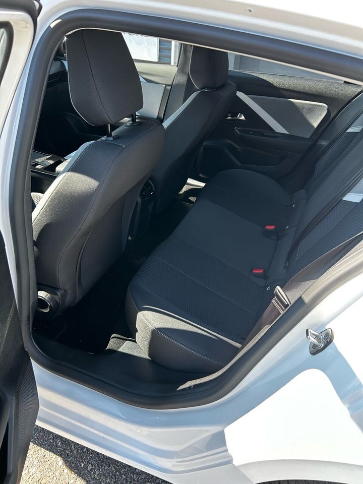Opel Astra-e 54 Edition 5d