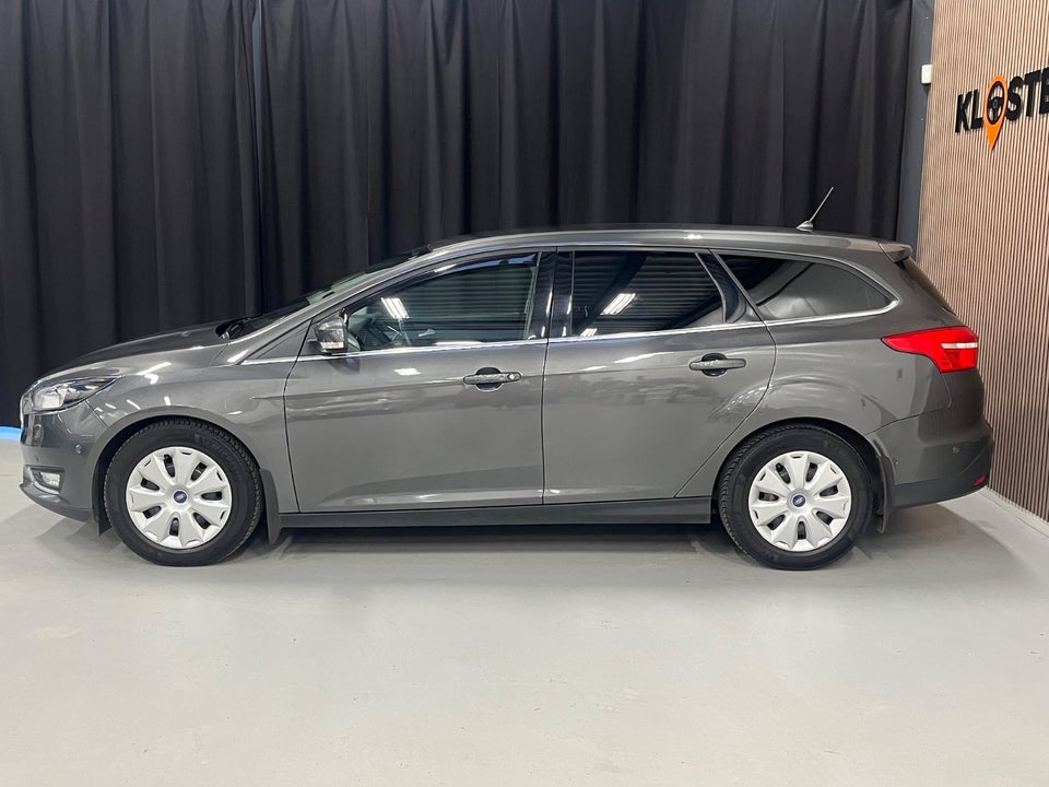 Ford Focus 1,0 EcoBoost Titanium stc. 5d