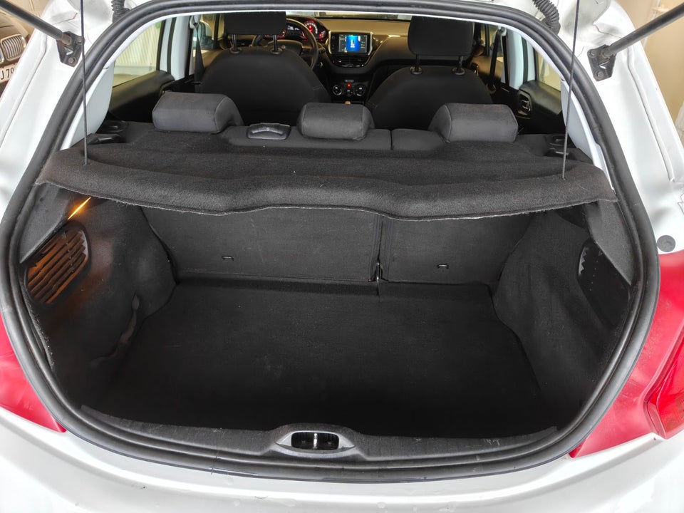 Peugeot 208 1,6 e-HDi 92 Active 3d