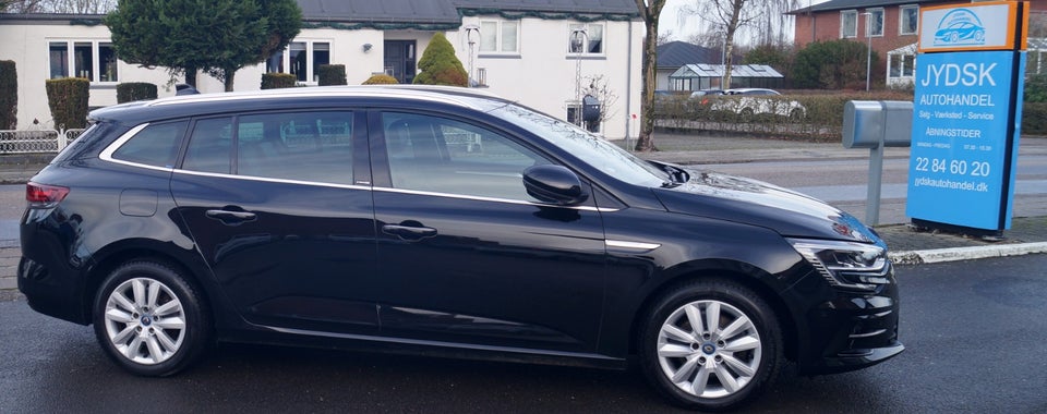 Renault Megane IV 1,3 TCe 160 Intens Sport Tourer EDC 5d