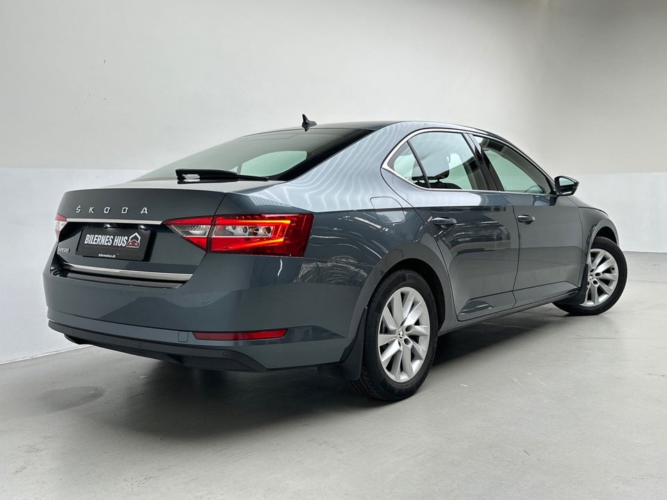 Skoda Superb 1,5 TSi 150 Intro Edition DSG 5d