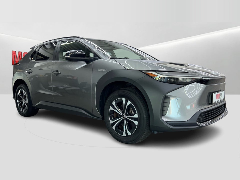 Toyota bZ4X Active 5d