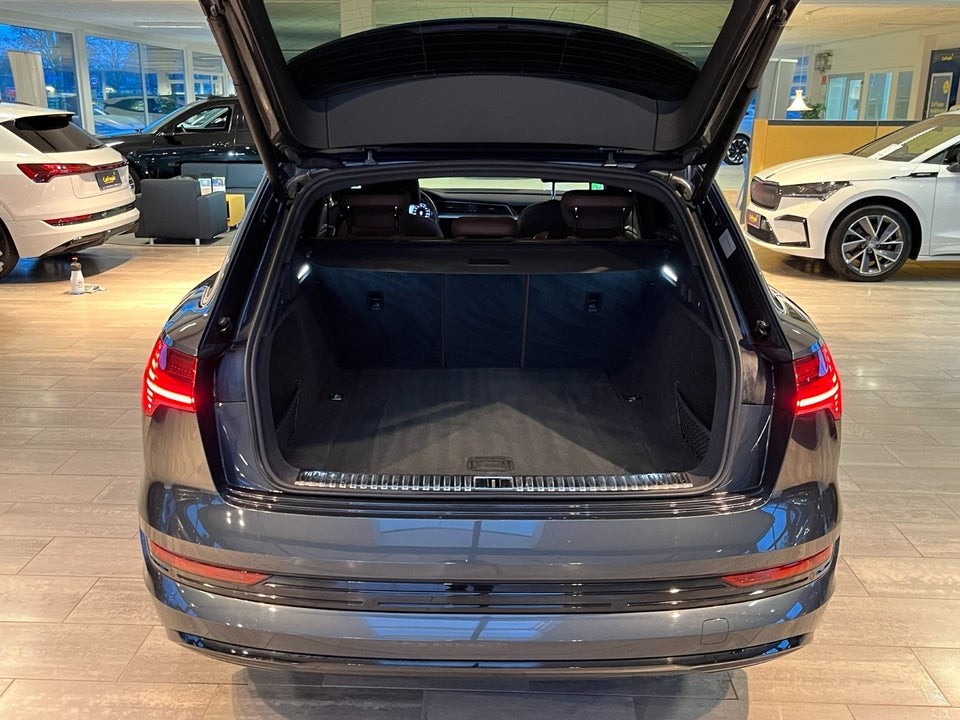 Audi e-tron 55 Advanced quattro 5d