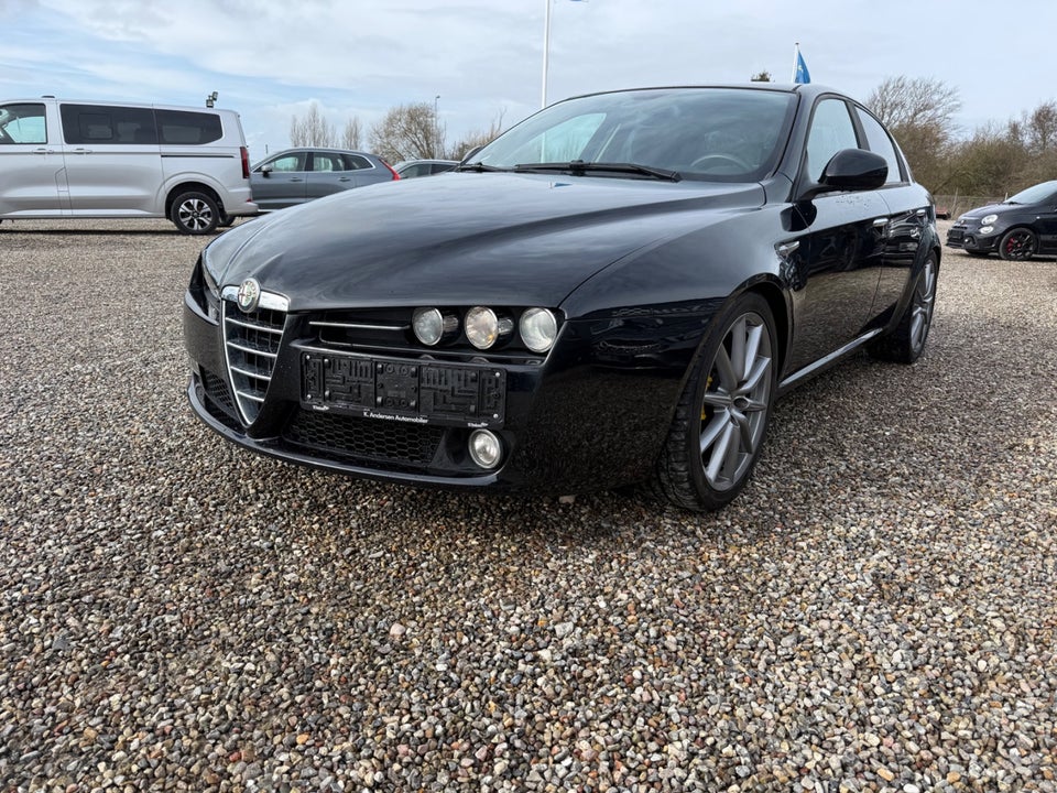 Alfa Romeo 159 2,2 JTS 4d