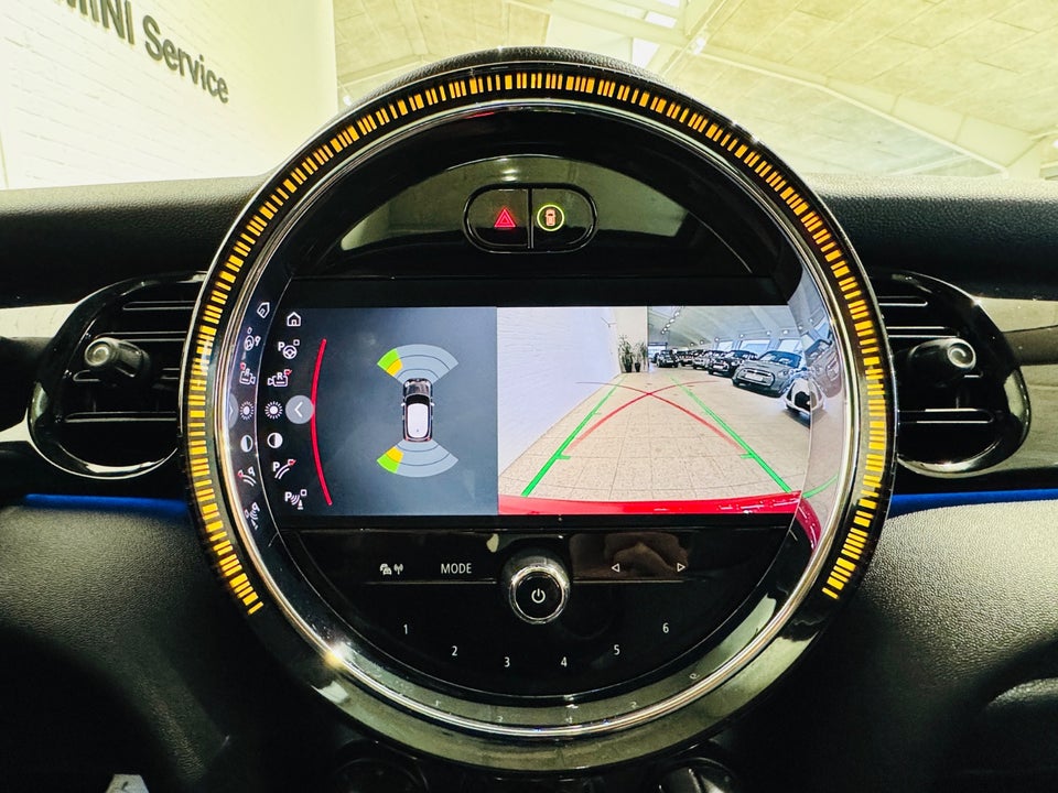 MINI Cooper SE Classic Trim 3d