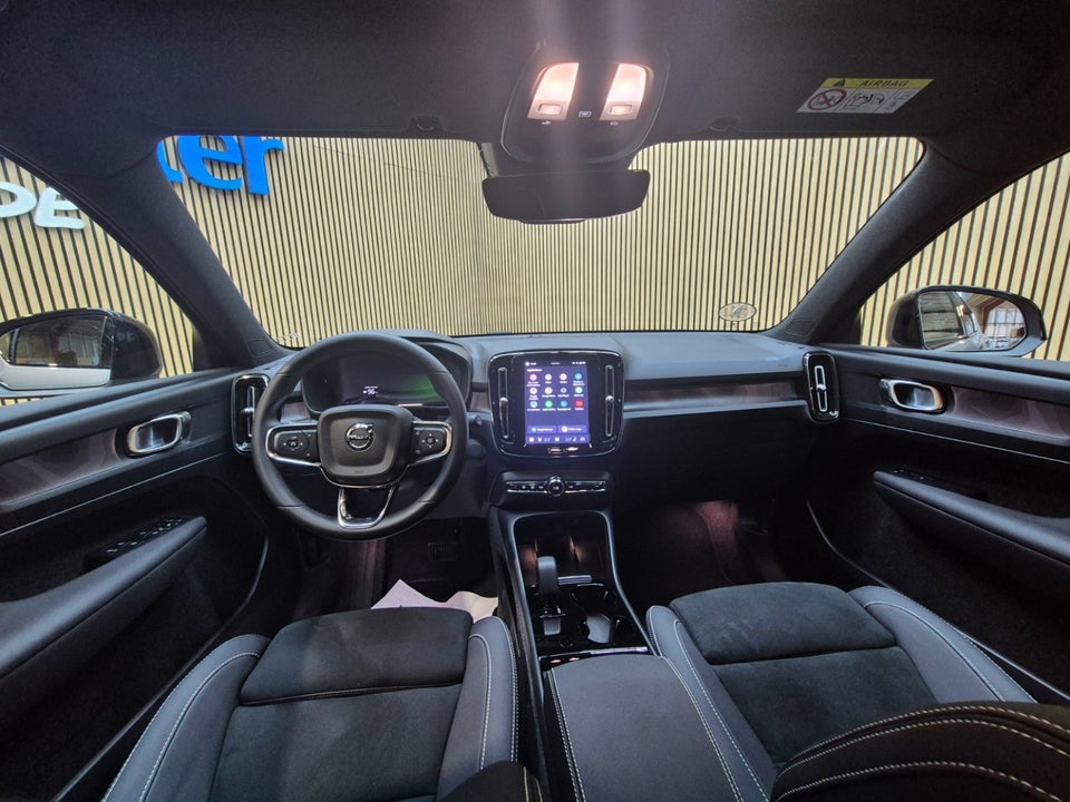 Volvo XC40 ReCharge Twin Plus 5d