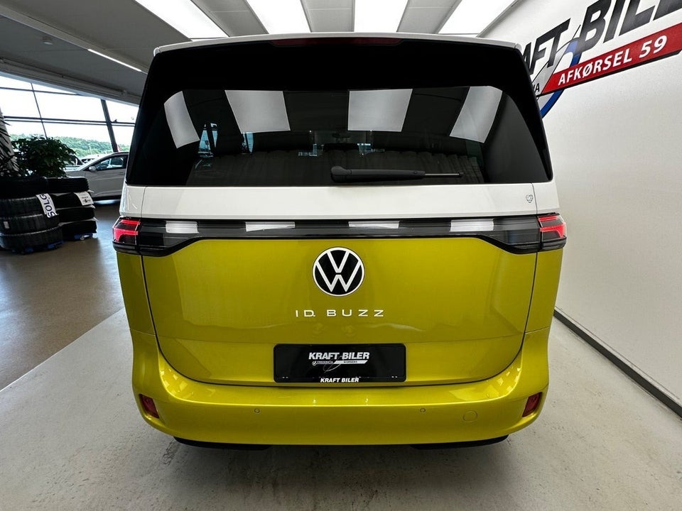 VW ID.Buzz 77 Pro SWB 5d