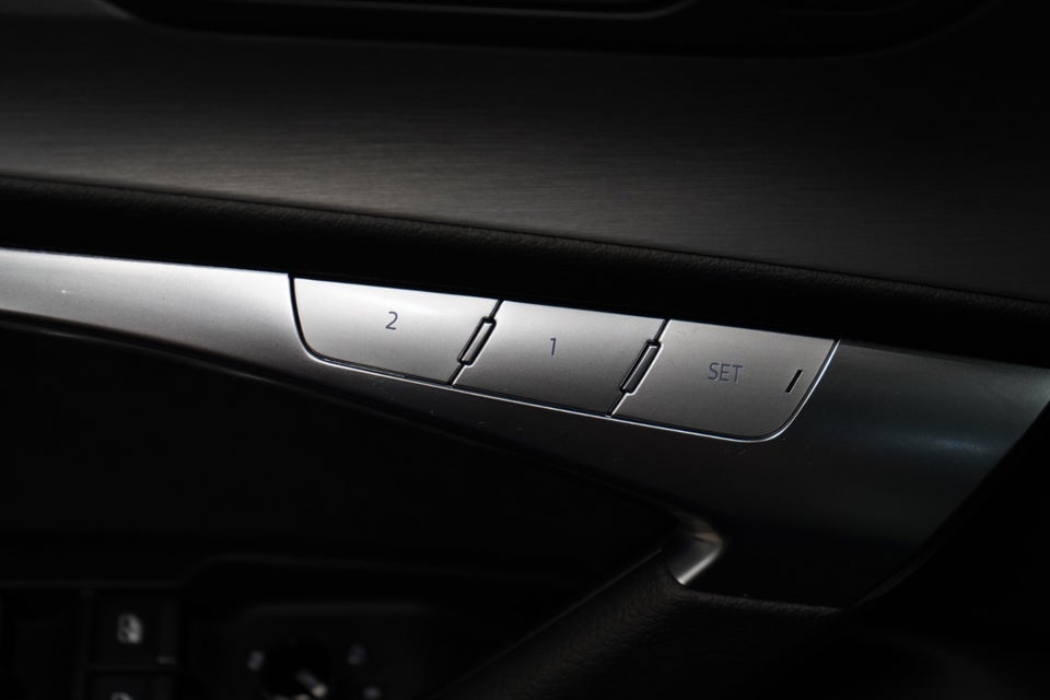 Audi A6 55 TFSi e S-line Avant quattro S-tr. 5d