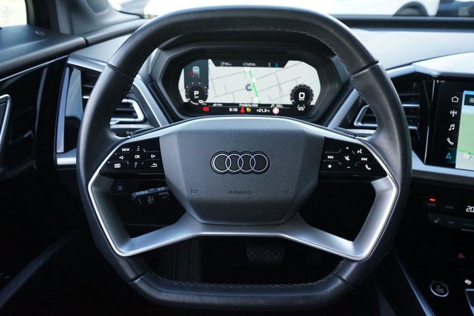 Audi Q4 e-tron 45 S-line 5d