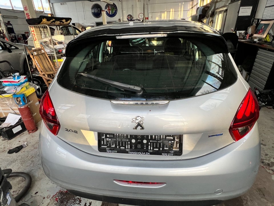 Peugeot 208 1,6 BlueHDi 100 Active 5d