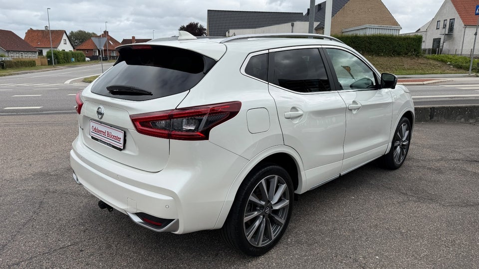 Nissan Qashqai 1,3 Dig-T 160 Tekna+ Dynamic DCT 5d