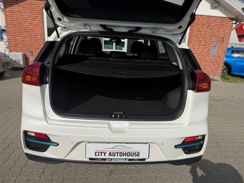 Kia Niro 64 EV Prestige 5d