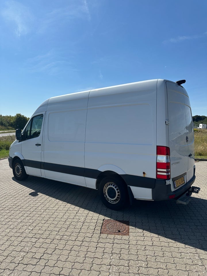 Mercedes Sprinter 316 2,2 CDi R2 Kassevogn 5d