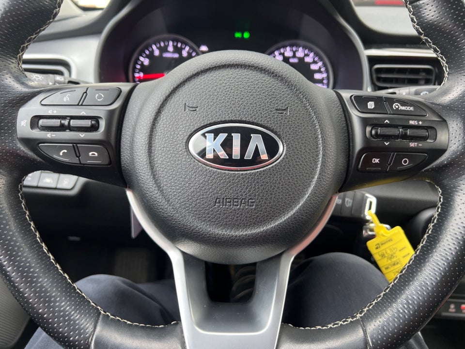 Kia Stonic 1,0 T-GDi Premium 5d