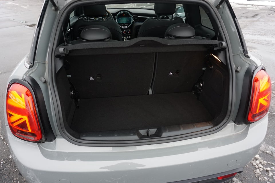 MINI Cooper SE Edition Premium Plus 3d