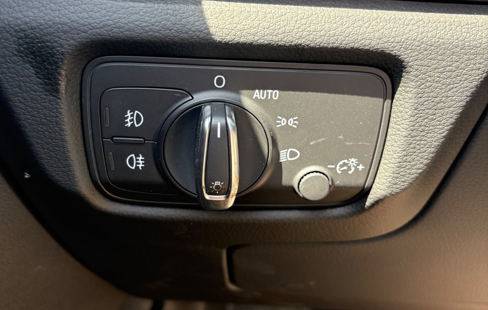 Audi A3 2,0 TDi 150 Ambiente Cabriolet S-tr. 2d