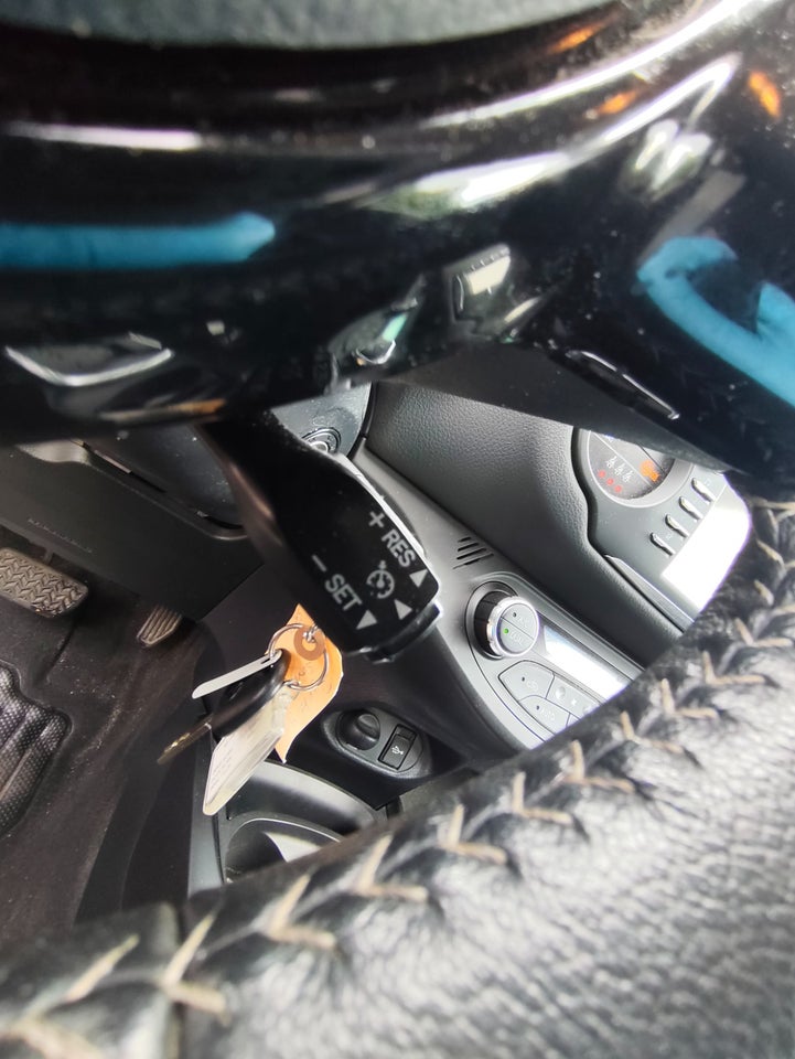 Toyota Yaris 1,5 Hybrid H2 Premium e-CVT 5d