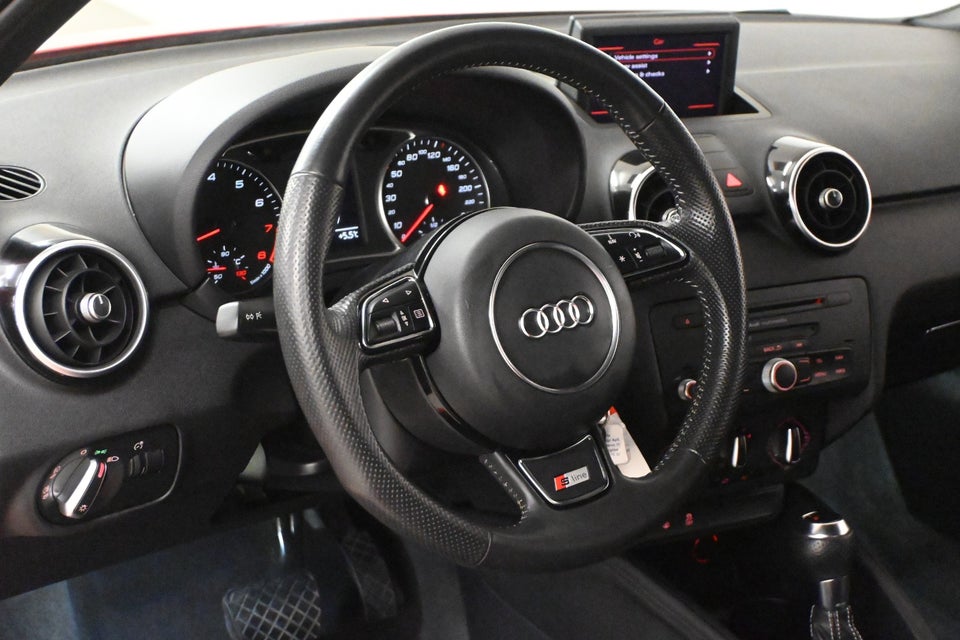 Audi A1 1,4 TFSi 185 Ambition S-line S-tr. 3d
