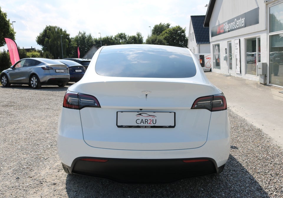 Tesla Model Y RWD 5d