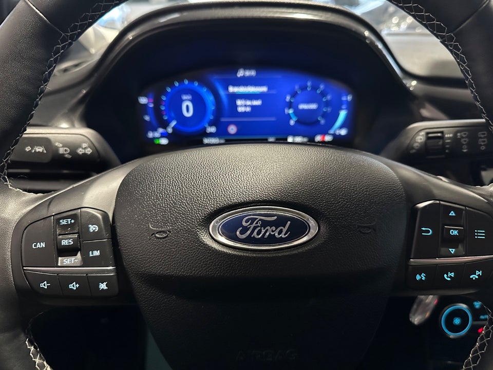 Ford Puma 1,0 EcoBoost mHEV Titanium 5d