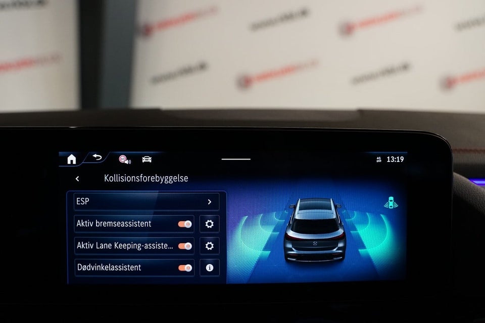 Mercedes EQA250+ AMG Line Van 5d