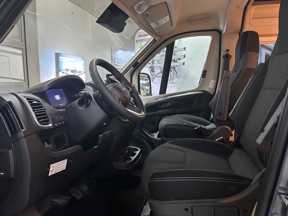 Carado CV602 PRO 2,2 JTD 140 aut. 3d