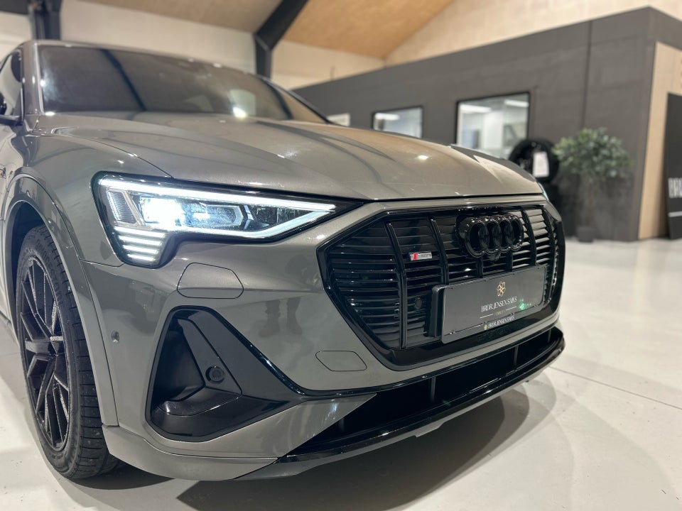 Audi e-tron 55 Black Edition S-line quattro 5d