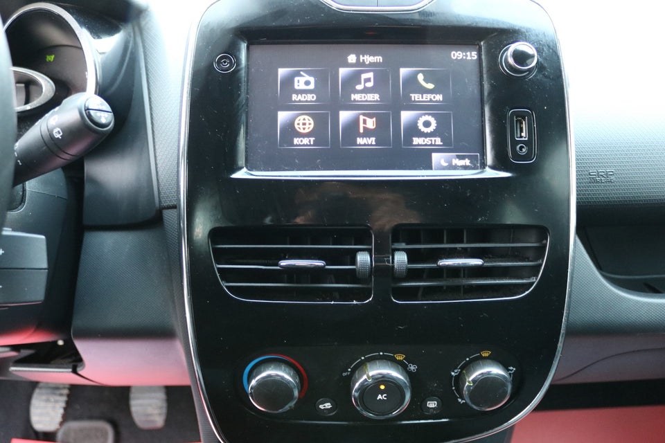 Renault Clio IV 0,9 TCe 90 Expression Sport Tourer 5d