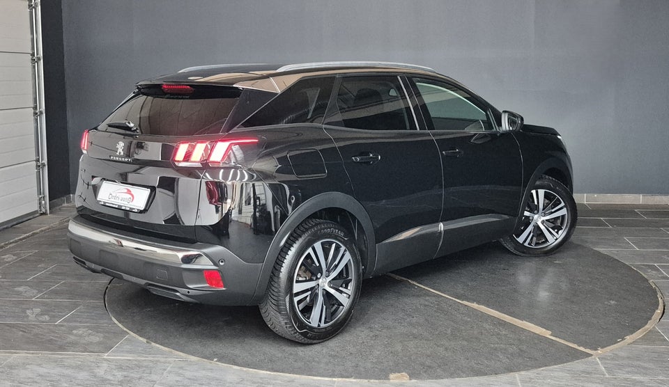 Peugeot 3008 1,2 e-THP 130 Allure EAT6 5d