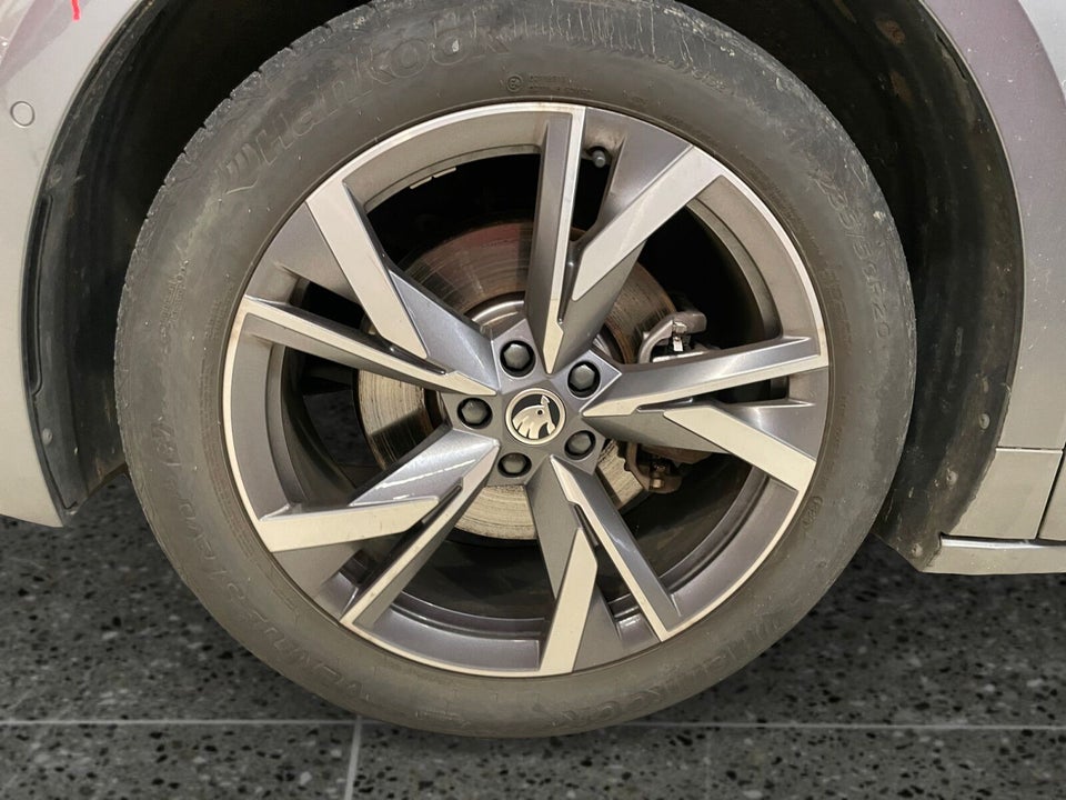 Skoda Enyaq 60 iV Sportline 5d