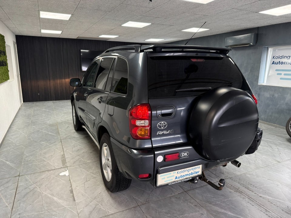 Toyota RAV4 2,0 VVT-i 4x4 5d