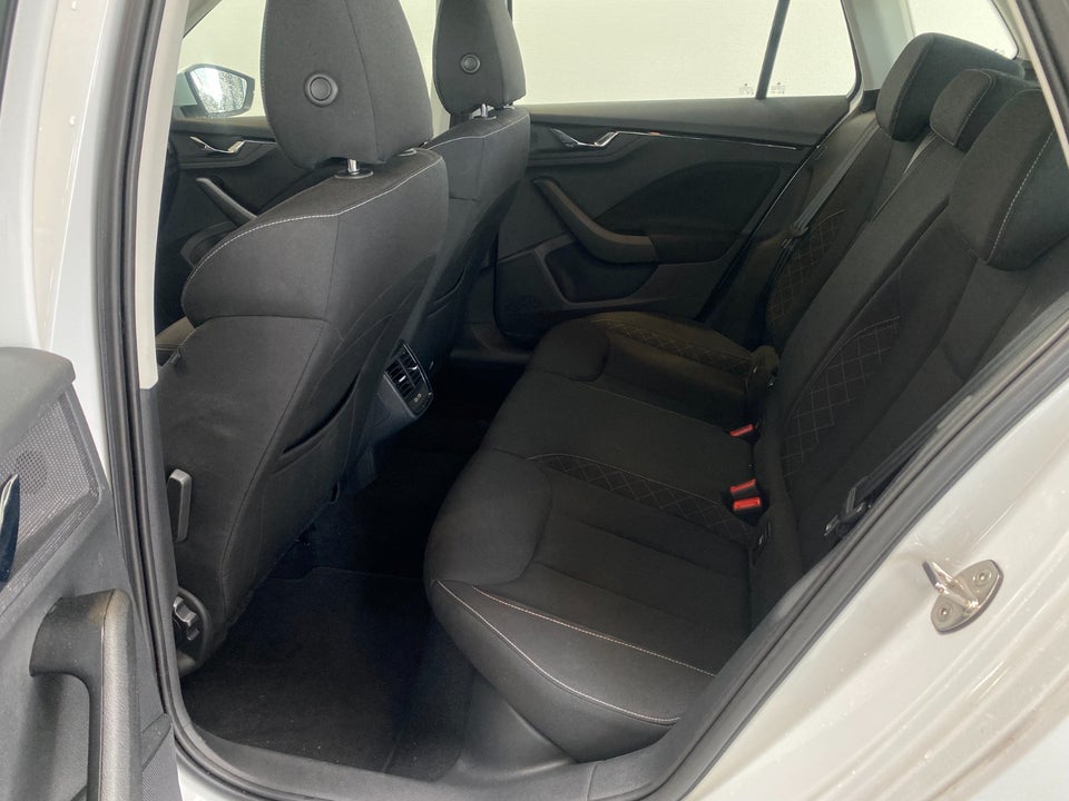 Skoda Kamiq 1,5 TSi 150 Dynamic DSG 5d