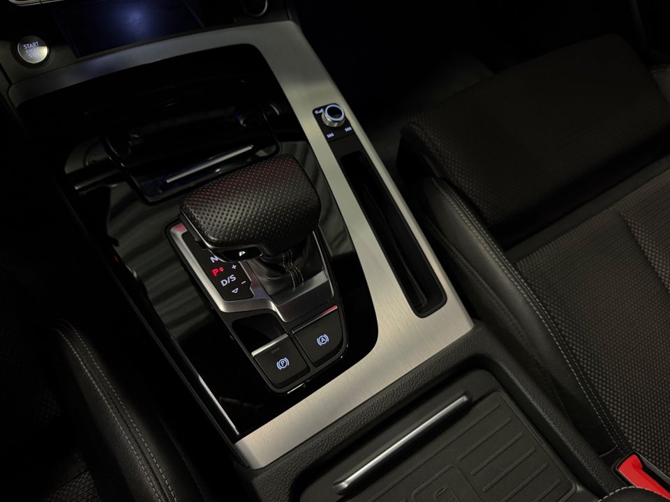Audi Q5 50 TFSi e S-line quattro S-tr. 5d