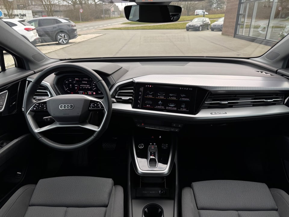 Audi Q4 e-tron 45 Progress 5d