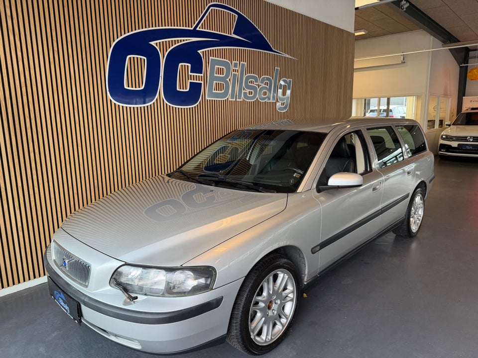 Volvo V70 2,4 5d