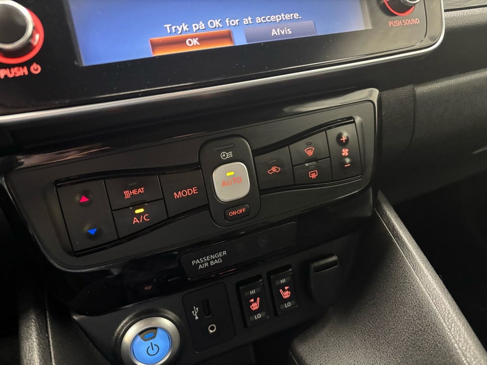 Nissan Leaf 40 Tekna 5d
