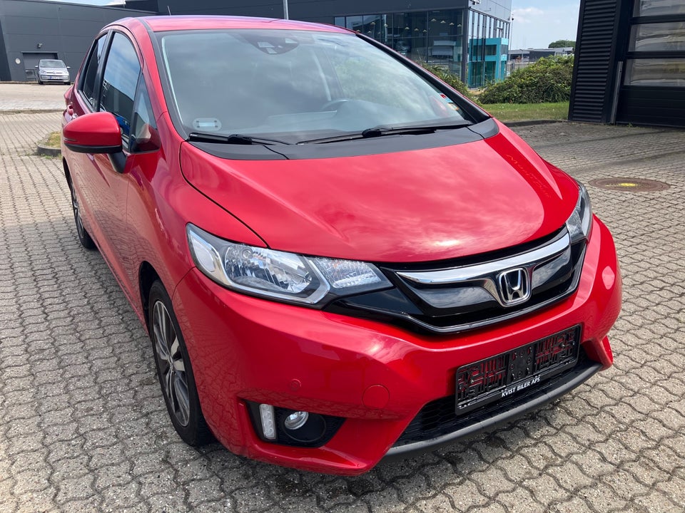 Honda Jazz 1,3 i-VTEC Elegance CVT 5d