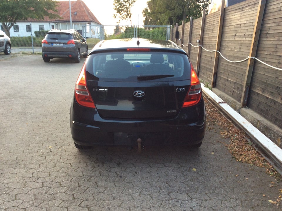 Hyundai i30 1,6 CRDi 90 Comfort X CW 5d