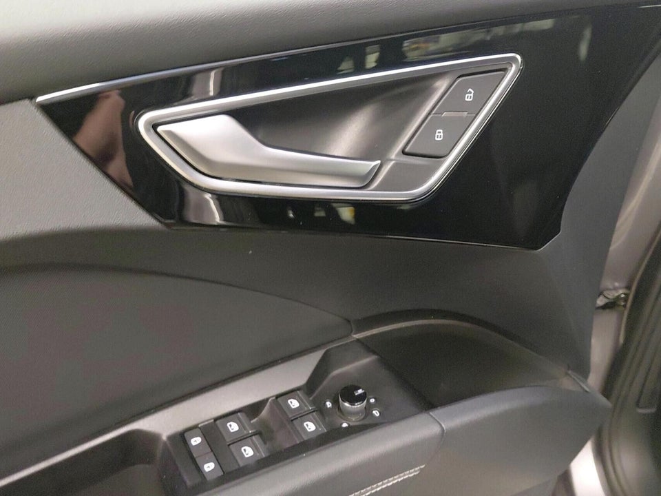 Audi Q4 e-tron 40 5d