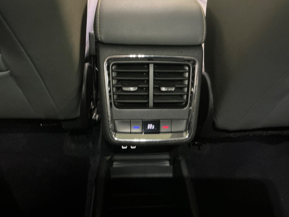 Skoda Enyaq 80 iV Lounge 5d